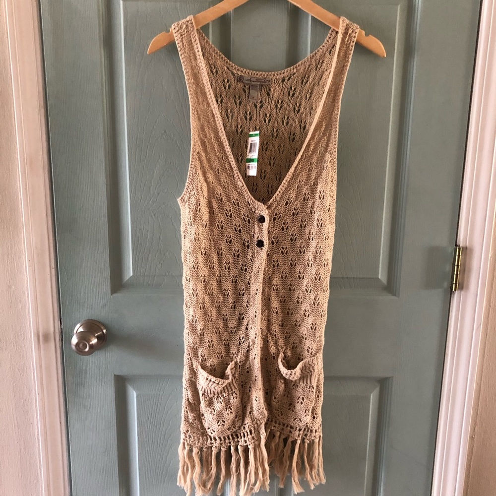 🆕 American Rag crotchet vest ✌🏼